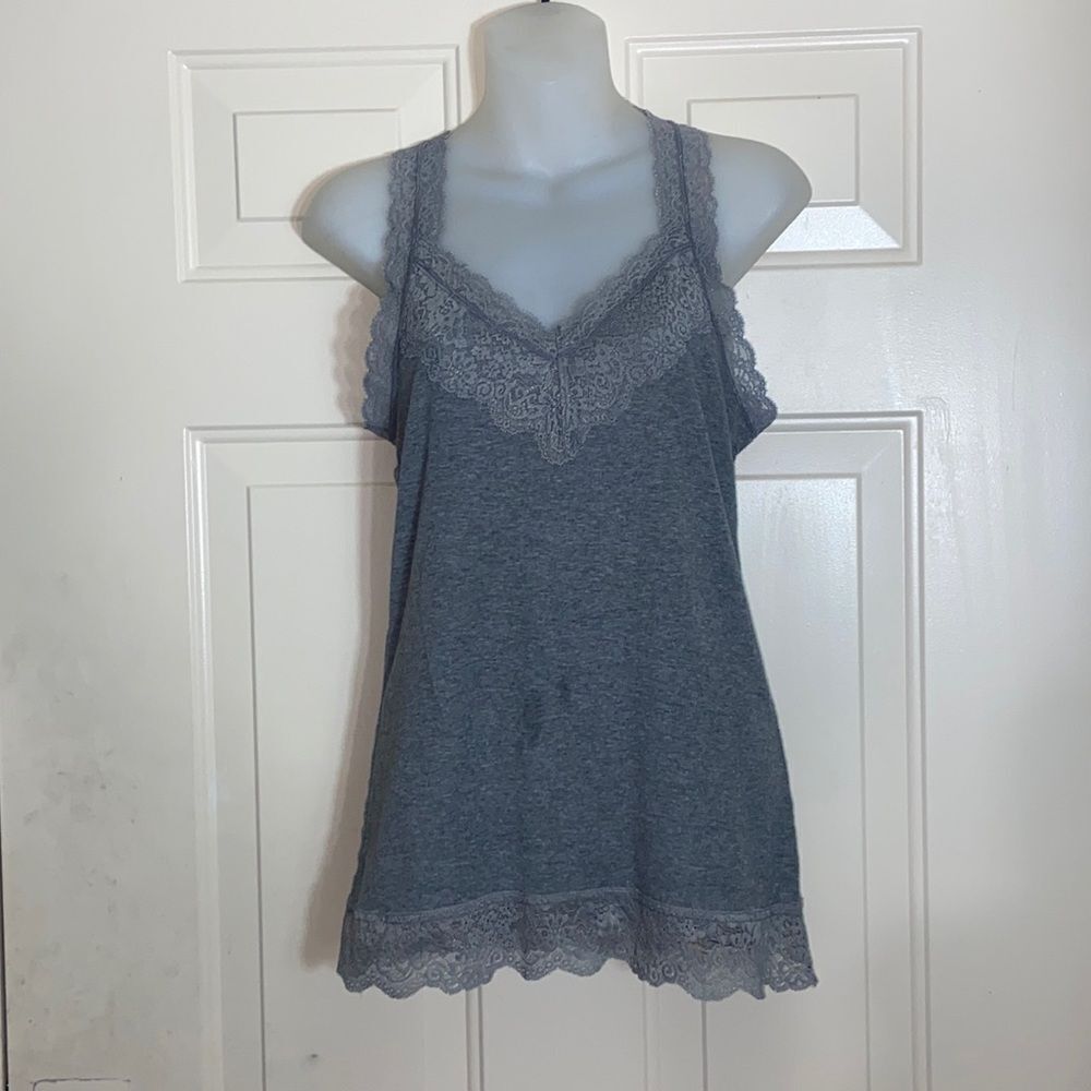10/$50 Mossimo Supply Co Woman Tank Top Size L